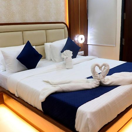 Hotel Aranyasutra Inaya, Indore Luaran gambar