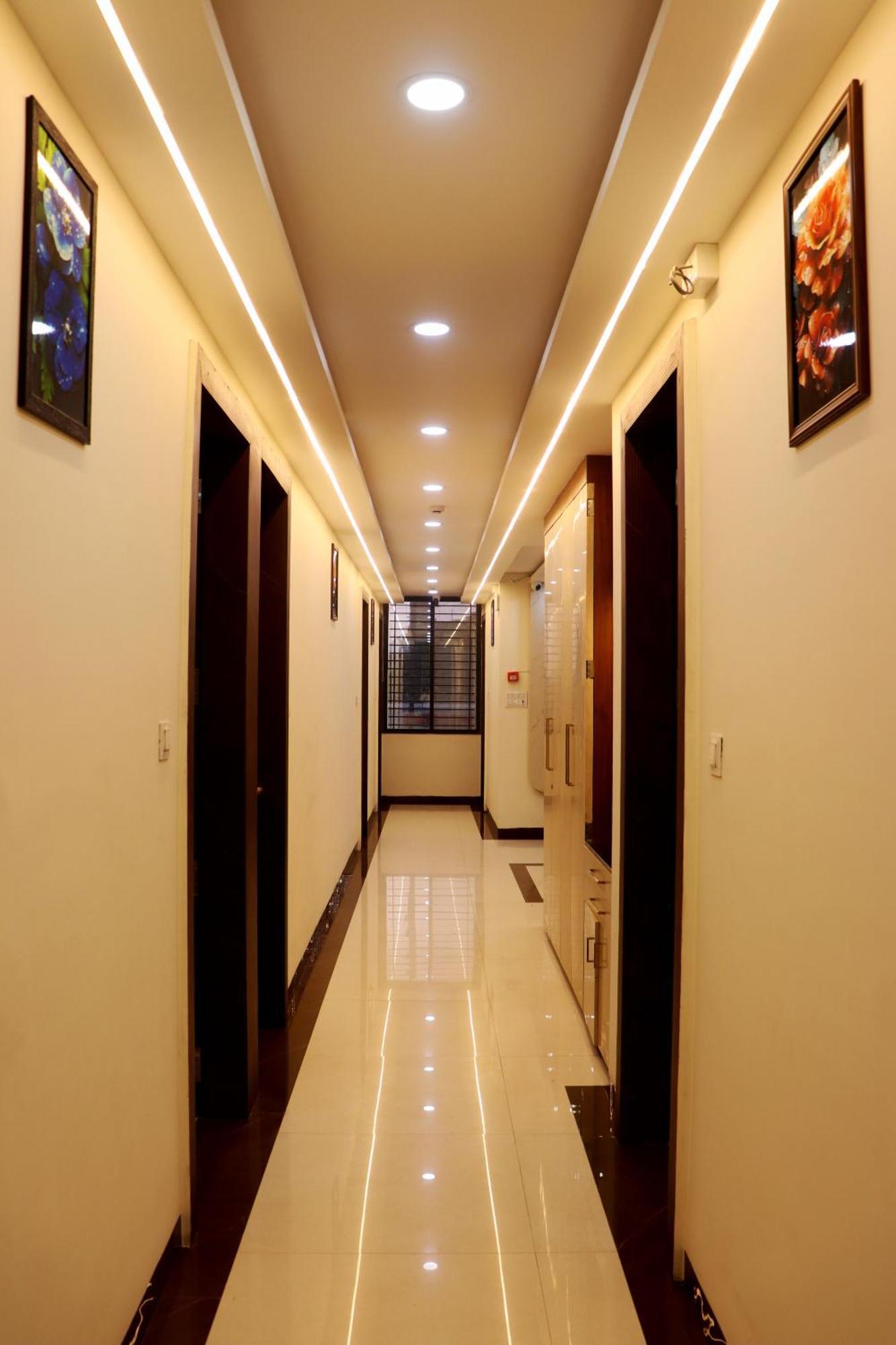Hotel Aranyasutra Inaya, Indore Luaran gambar