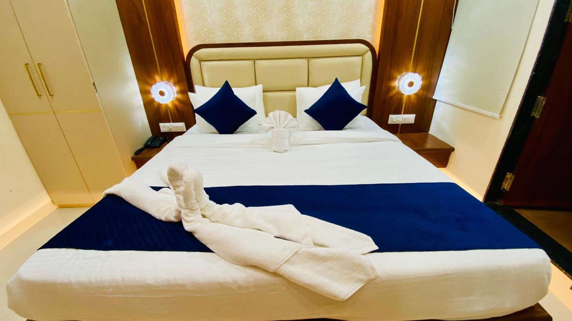 Hotel Aranyasutra Inaya, Indore Luaran gambar