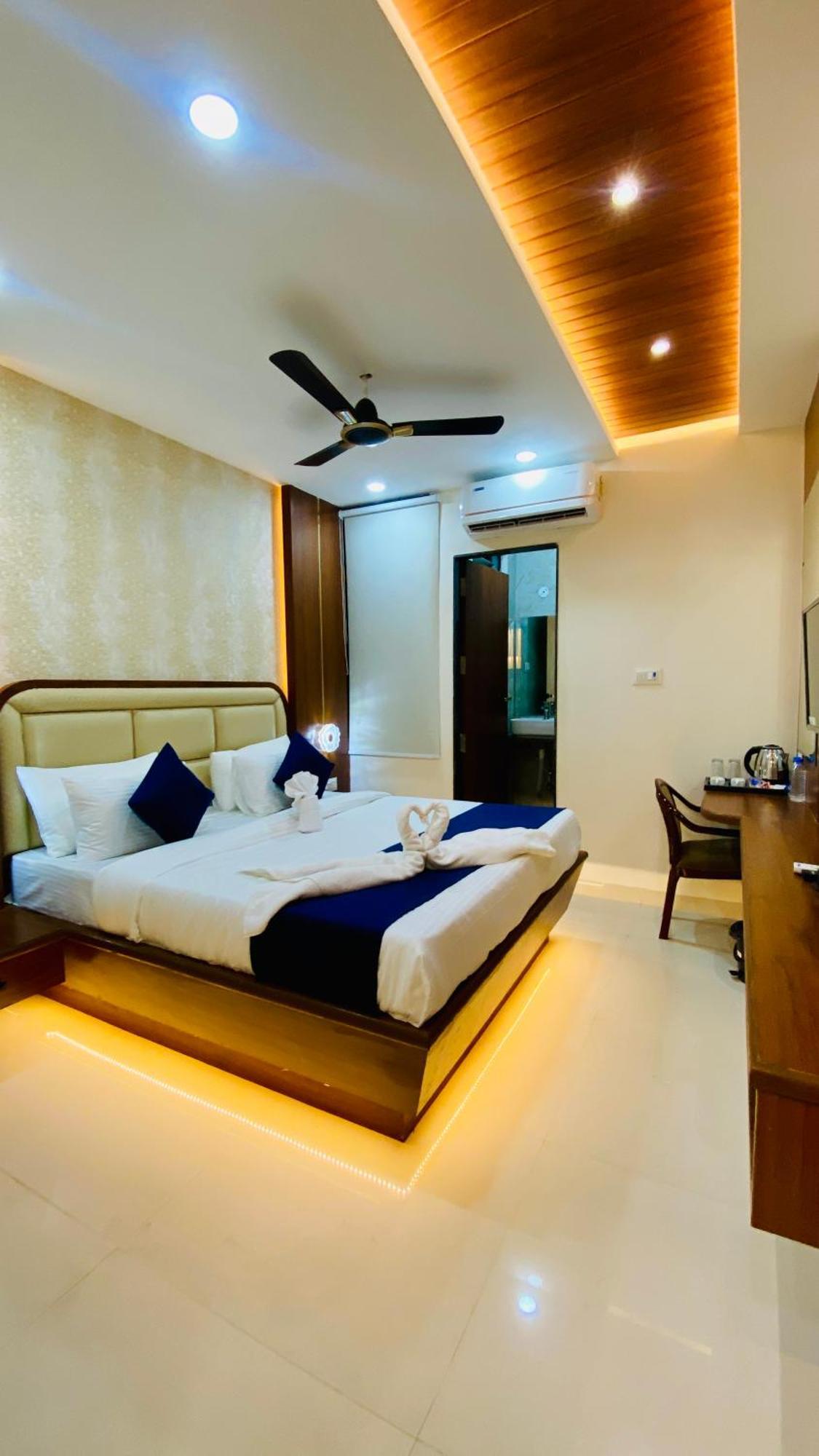 Hotel Aranyasutra Inaya, Indore Luaran gambar