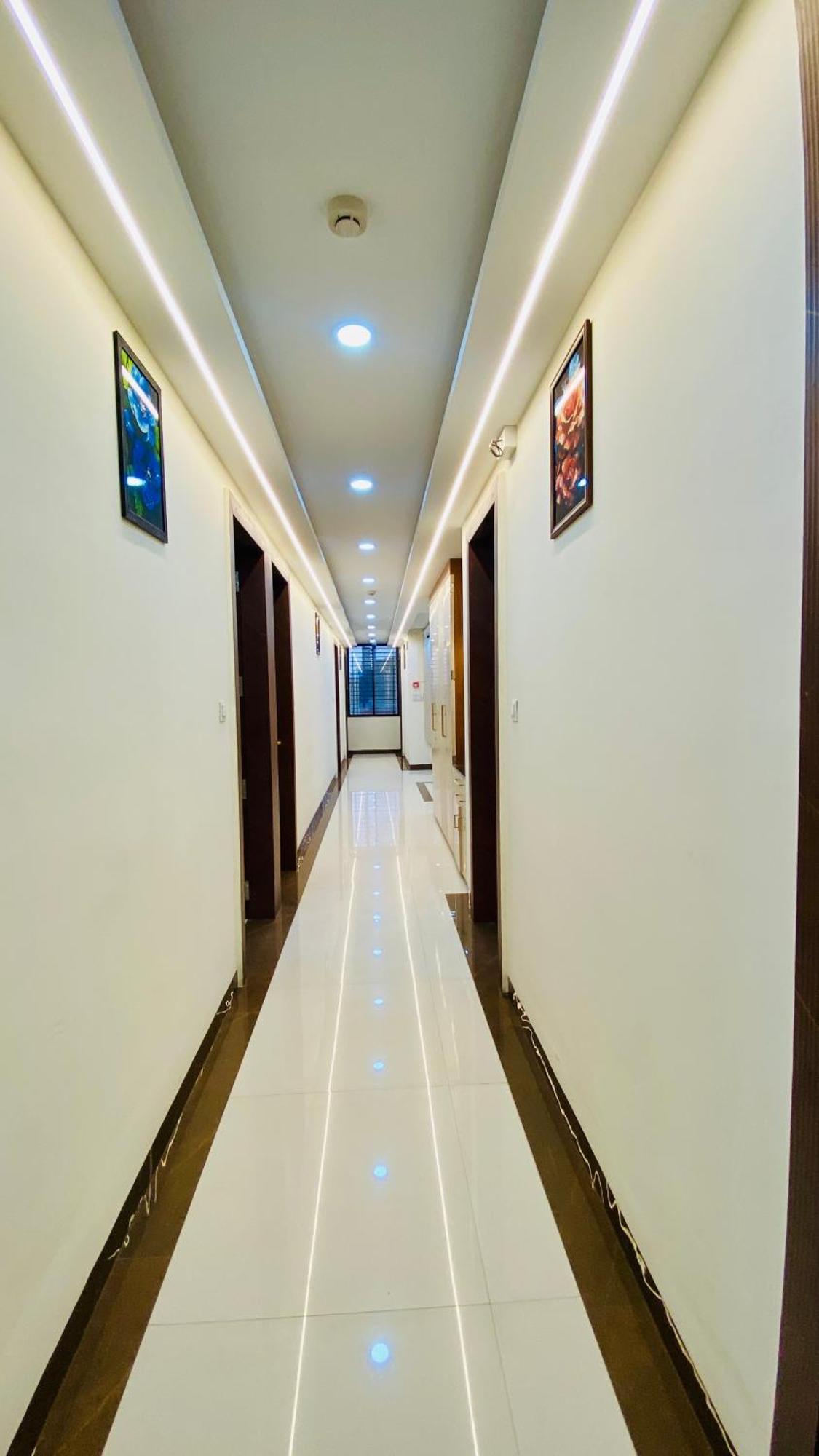 Hotel Aranyasutra Inaya, Indore Luaran gambar