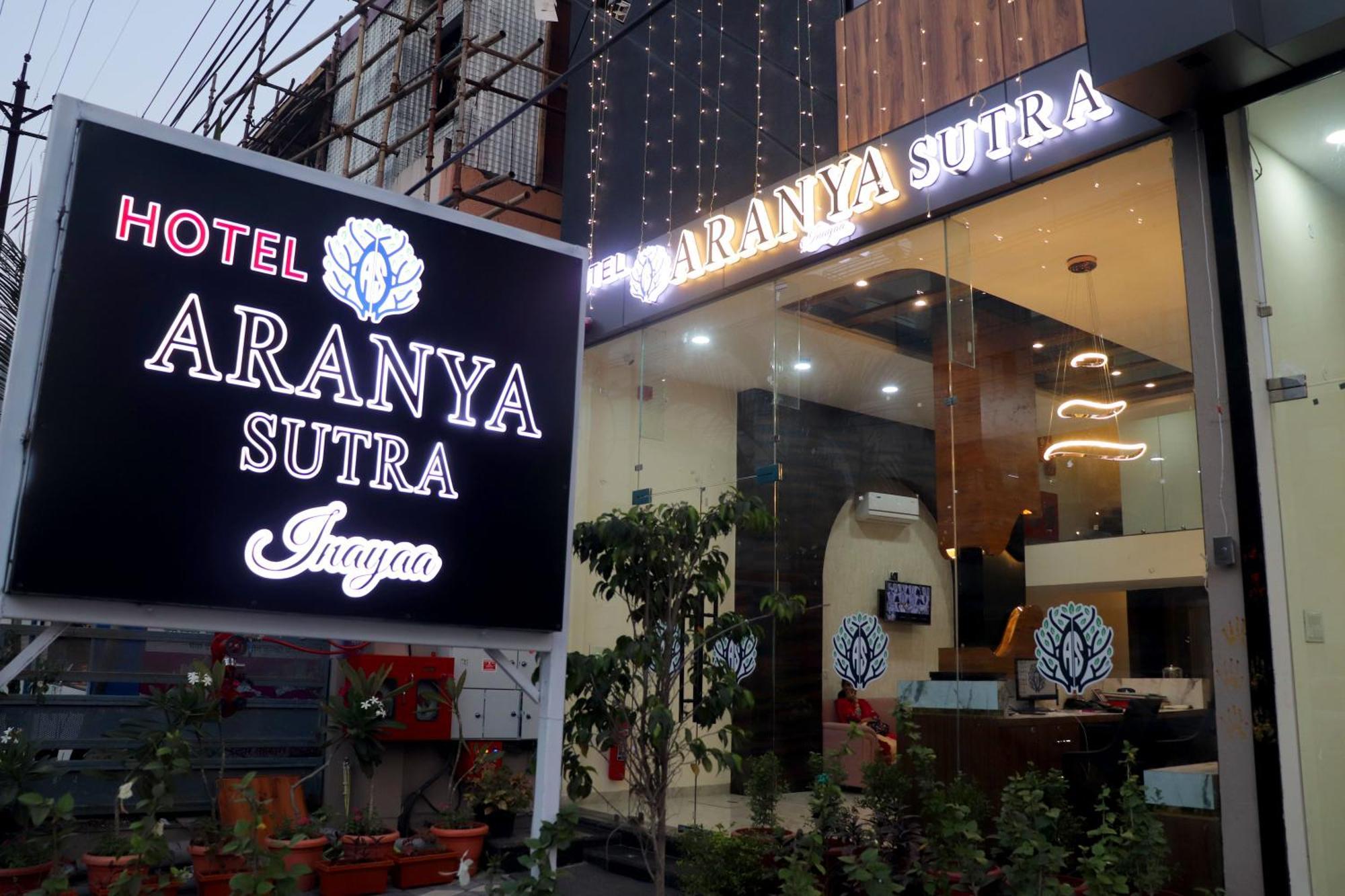 Hotel Aranyasutra Inaya, Indore Luaran gambar